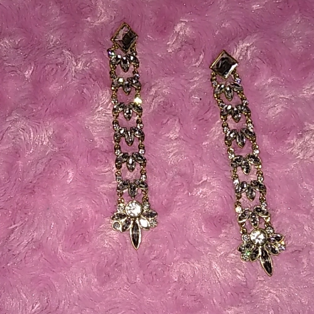 Nasty gal earrings